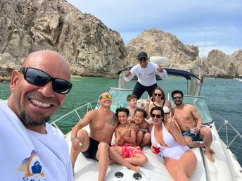 Private Yacht Tour Cabo Sweetie Pie image 12
