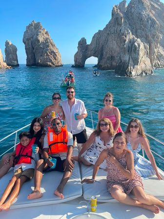 Private Party Yacht Cabo Babaloo image 16