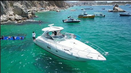 Luxury Private Yacht Cabo Blue Crew image 16