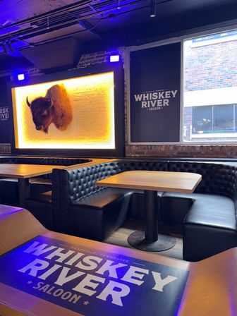 The Buffalo Lounge VIP Experience image 5