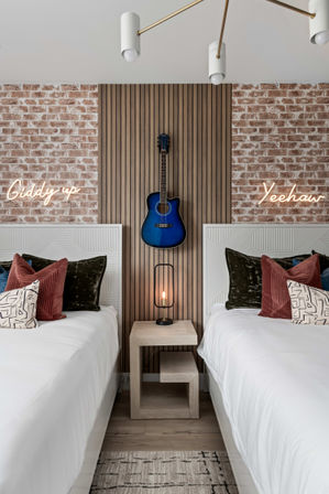 The Hubb House with Hot Tub and Rooftop Lounge image 33