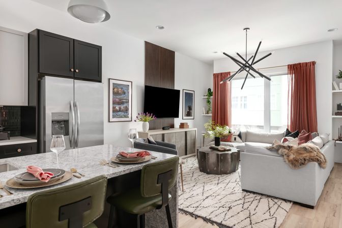 The Hubb House with Hot Tub and Rooftop Lounge image 19