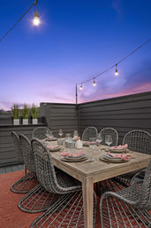 The Hubb House with Hot Tub and Rooftop Lounge image 2