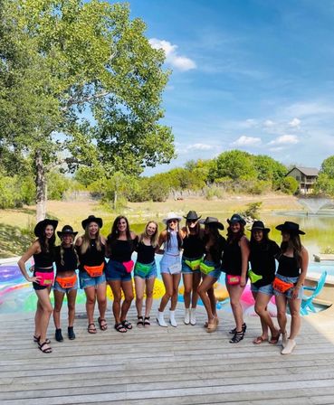 The Retreat at Crystal Creek: Outdoor Oasis with Spring-Fed Pond for Kayaking & Fishing image 8