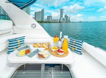 Miami Private Yacht experience on 40ft Sea Ray image 24
