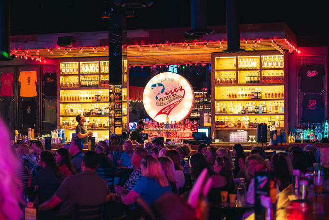 Pete's Dueling Piano Bar - Chicago image 1