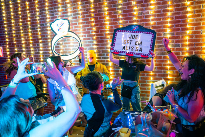 Pete's Dueling Piano Bar - Chicago image 8