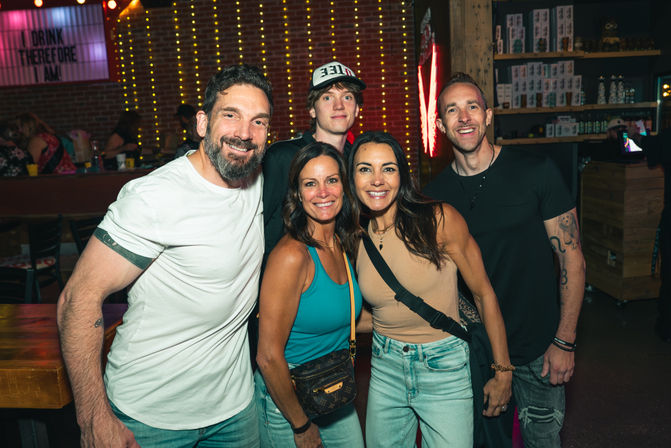 Pete's Dueling Piano Bar - Chicago image 10