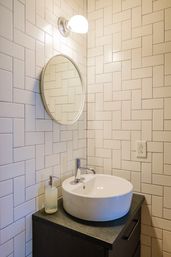 302: Spacious Loft in the Heart of Downtown, Walk to Broadway image 17