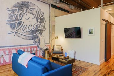 202: Downtown Loft Just Steps Away from Broadway, Bridgestone, Ryman! image 13
