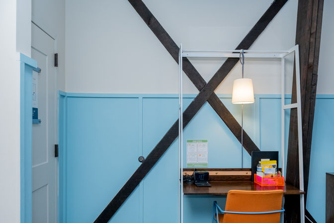 Double Your Space: Adjoining Rooms at Award Winning Russell Hotel! image 8