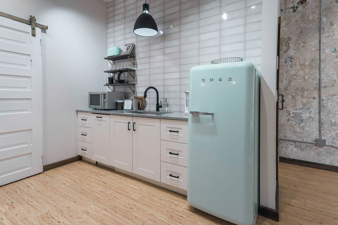 203: Beautiful Apartment in the Heart of Downtown Nashville! image 17