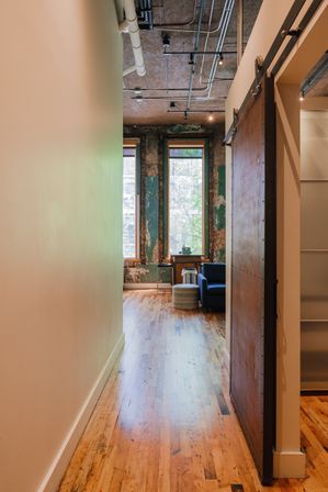 202: Downtown Loft Just Steps Away from Broadway, Bridgestone, Ryman! image 16