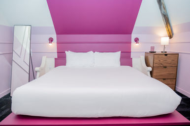 Why Share? Exclusively Yours: Full Hotel Buyout at The Russell! image 9