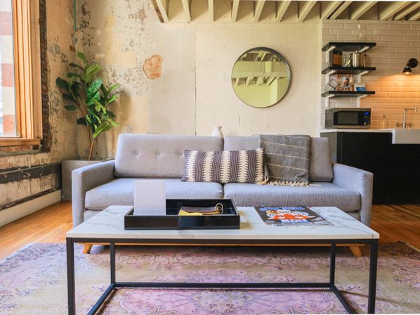 302: Spacious Loft in the Heart of Downtown, Walk to Broadway image 11