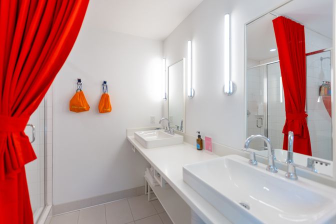 Group Suite at The Gallatin! image 14