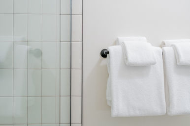 Double Your Space: Adjoining Rooms at Award Winning Russell Hotel! image 9