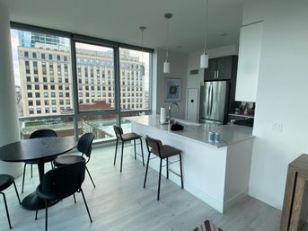 Luxury High-Rise Apartments at Sentral Michigan Avenue image 24