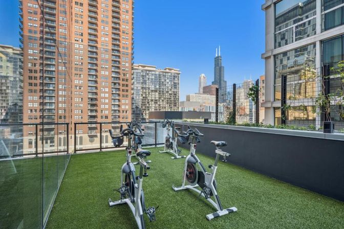 Luxury High-Rise Apartments at Sentral Michigan Avenue image 45