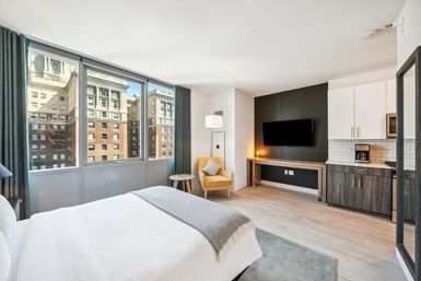 Luxury High-Rise Apartments at Sentral Michigan Avenue image 38