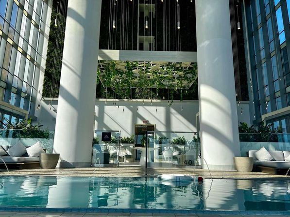 Luxury High-Rise Apartments at Sentral Michigan Avenue image 6