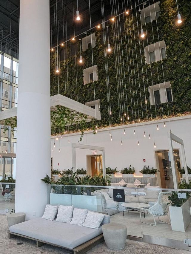 Luxury High-Rise Apartments at Sentral Michigan Avenue image 3