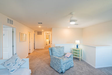 Double Luxury: Sleeps 26, Mins to Beach, Hot Tub image 9