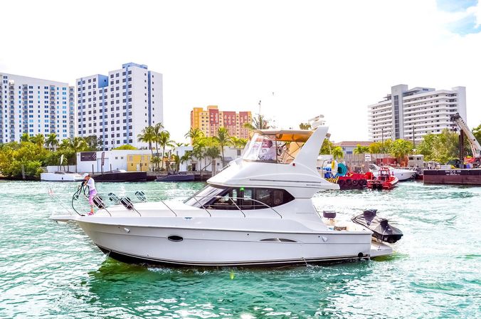 Private Yacht Charters in Miami: Luxurious Vessels for Every Occasion BYOB image 17