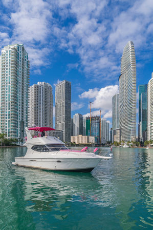 Private Yacht Charters in Miami: Luxurious Vessels for Every Occasion BYOB image 23