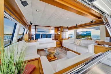 Private Yacht Charters in Miami: Luxurious Vessels for Every Occasion BYOB image 18