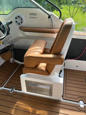 Palm Beach Luxury Yacht & Day Boat Cruises image 70