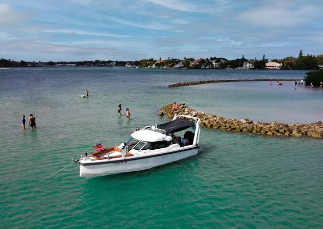 Palm Beach Luxury Yacht & Day Boat Cruises image 73