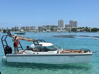 Palm Beach Luxury Yacht & Day Boat Cruises image 68