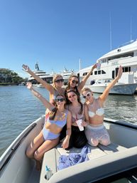 Palm Beach Luxury Yacht & Day Boat Cruises image 24