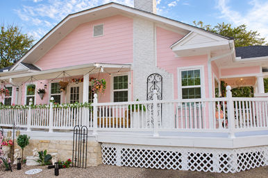 Vintage Casa Rosada: Pink Party Venue Near Fort Worth Stockyards image 3