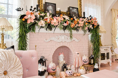 Vintage Casa Rosada: Pink Party Venue Near Fort Worth Stockyards image 35