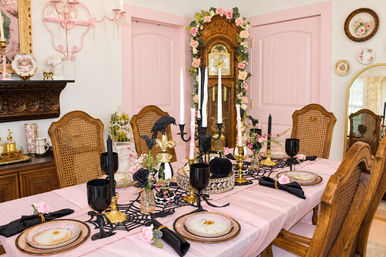 Vintage Casa Rosada: Pink Party Venue Near Fort Worth Stockyards image 32