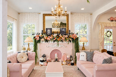Vintage Casa Rosada: Pink Party Venue Near Fort Worth Stockyards image 36