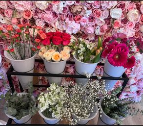 Mobile Bloom Bar - perfect for weddings, bachelorettes, bridal showers, & so much more! image 6