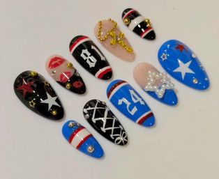 Apartment 201's Custom Nail Bar Experience image 12