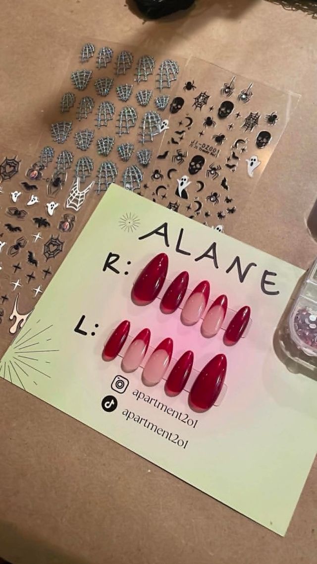 Custom Nail Bar Experience at Home - Los Angeles image 4