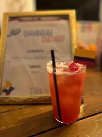 Elevate Your Event with The Easy Pour: Customized Mobile Bar Experiences! image 7