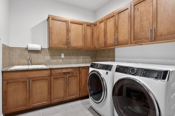 Downey Pines - 5BD Luxurious Mtn Home in Sunriver image 60