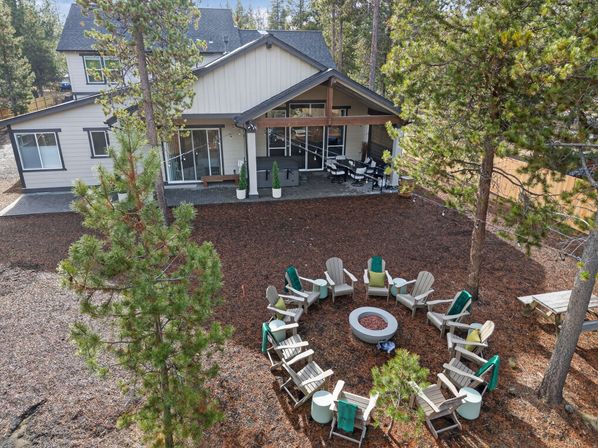 Downey Pines - 5BD Luxurious Mtn Home in Sunriver image 86