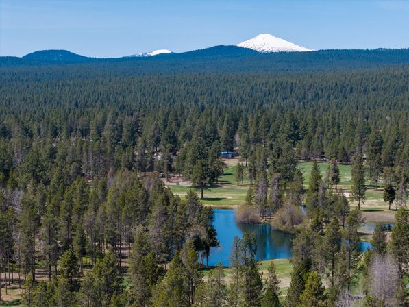 Downey Pines - 5BD Luxurious Mtn Home in Sunriver image 16