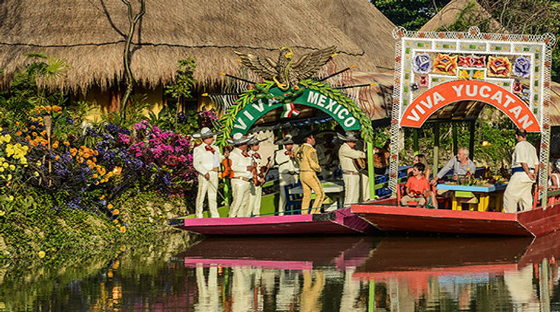 Xoximilco Park: Party, music and traditions image 3