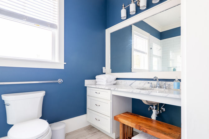 Girls Trip Beach House: Rooftop Patio, Walk to Beach, Pool, Shops + Bars image 26