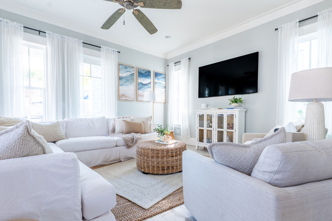 Girls Trip Beach House: Rooftop Patio, Walk to Beach, Pool, Shops + Bars image 7