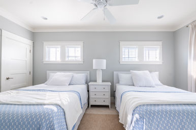 Girls Trip Beach House: Rooftop Patio, Walk to Beach, Pool, Shops + Bars image 46