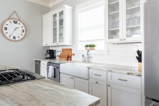 Girls Trip Beach House: Rooftop Patio, Walk to Beach, Pool, Shops + Bars image 19